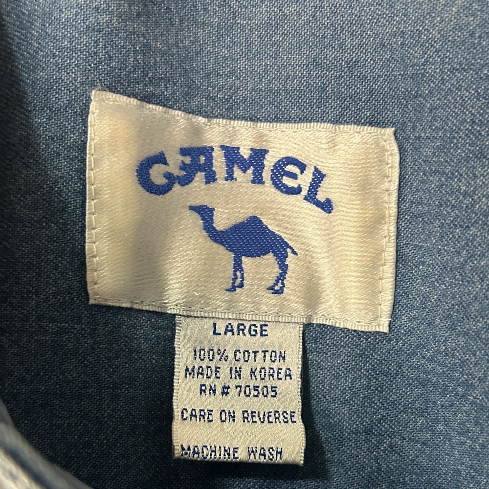 Vintage camel Embroidered Joe Camel Denim Shirt with Colorful Design size L - Picture 3 of 6
